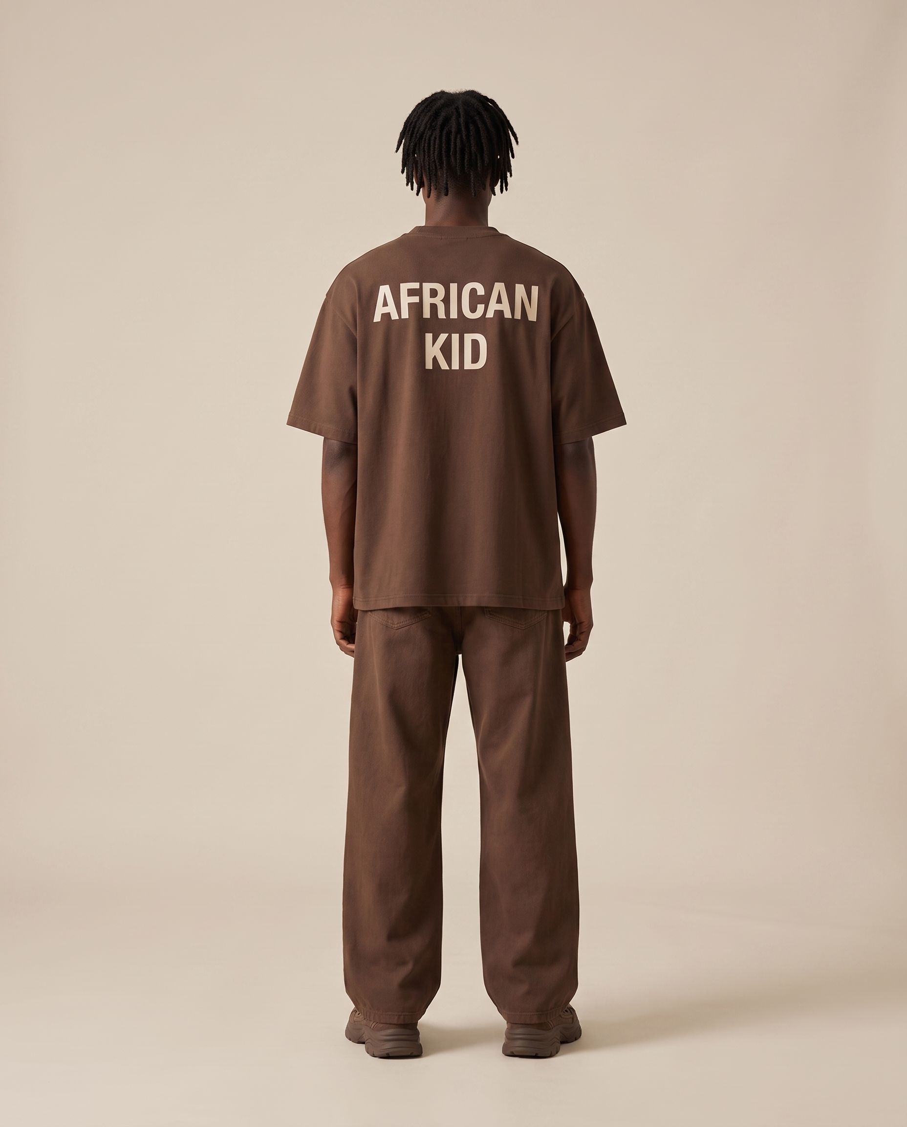 Essential Cotton Tee model - back 1