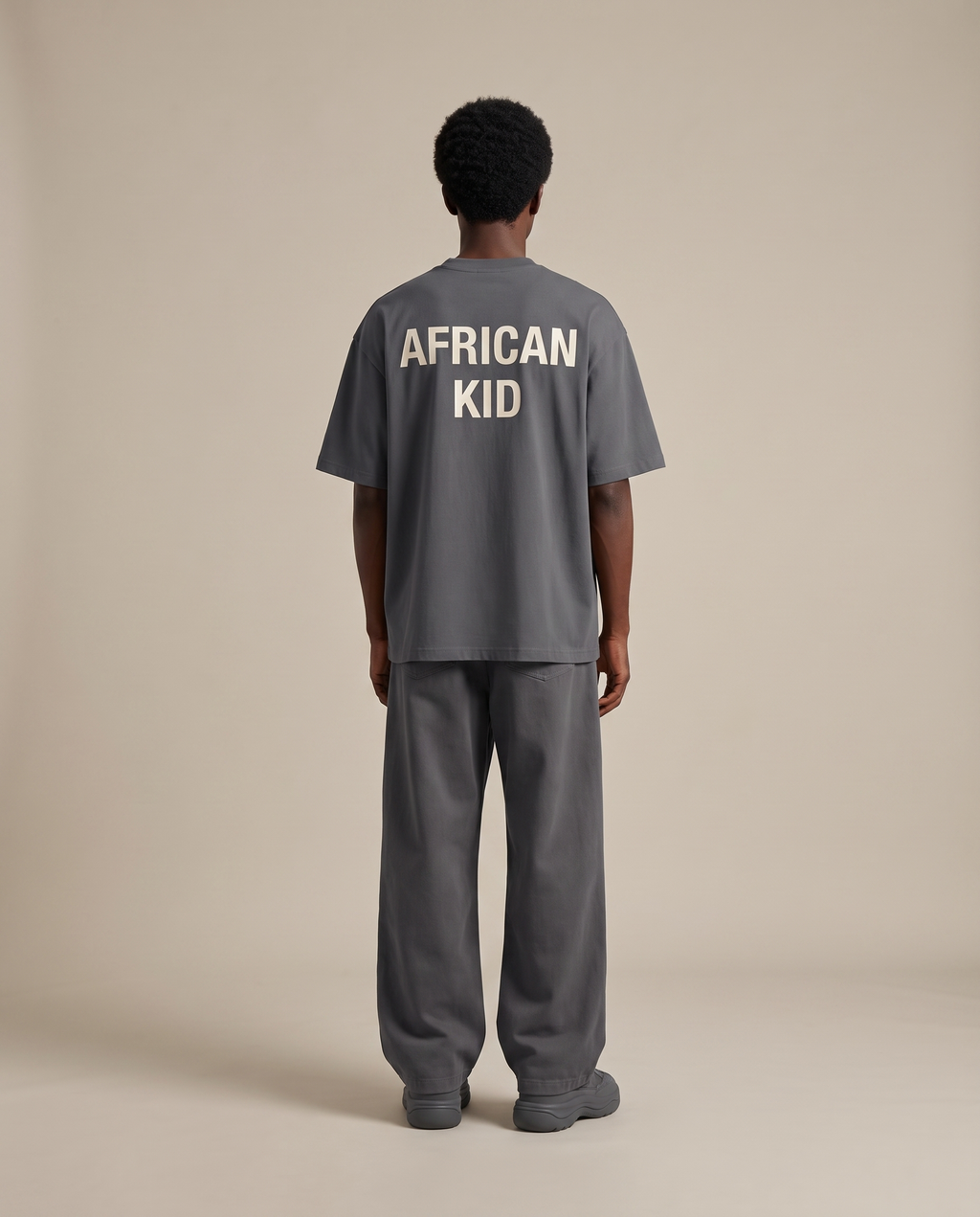 Essential Cotton Tee model - back 3