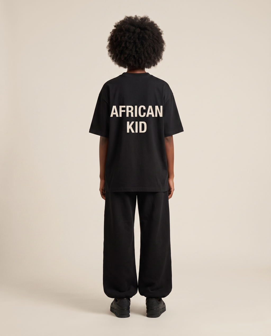 Essential Cotton Tee model - back 6