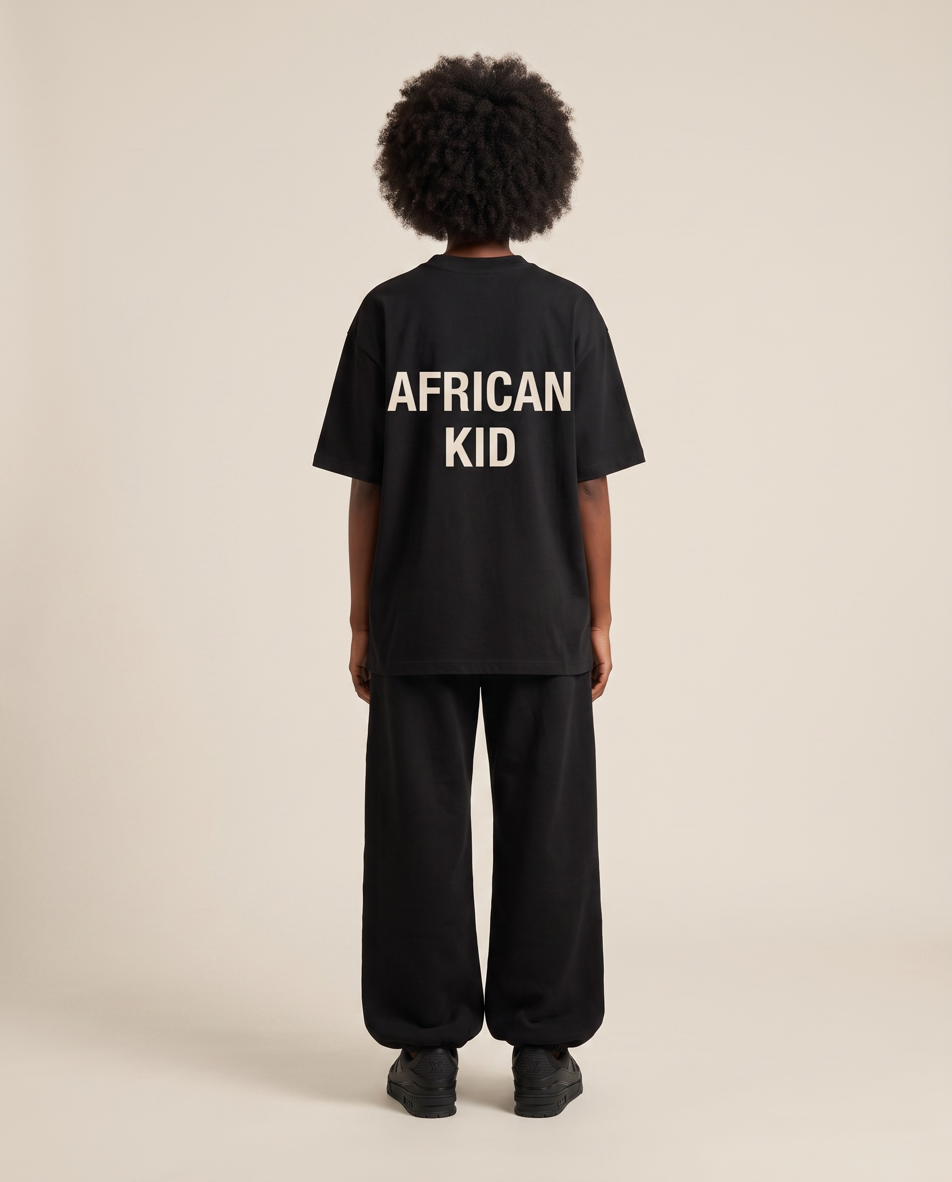 Essential Cotton Tee model - back 6